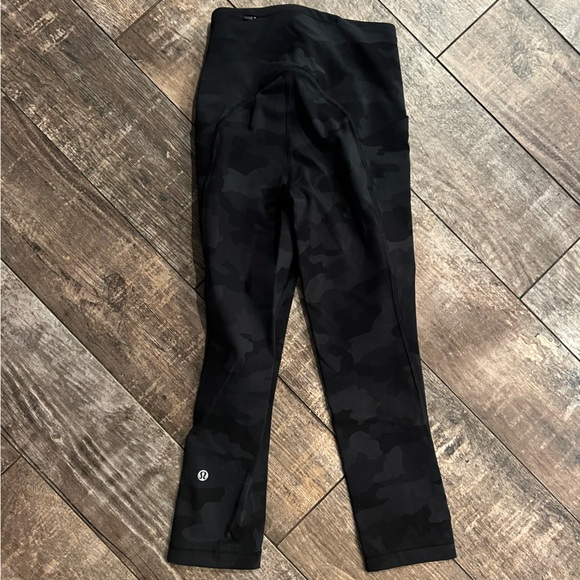 Swift Speed size 0 crop Deep Multi camo 21” inseam - Picture 2 of 4